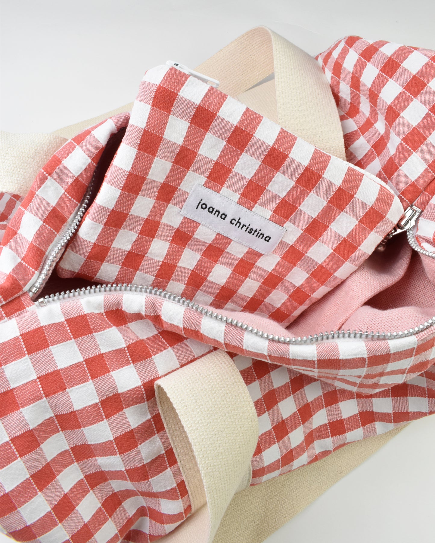 Duffle Bag TABLECLOTH 01