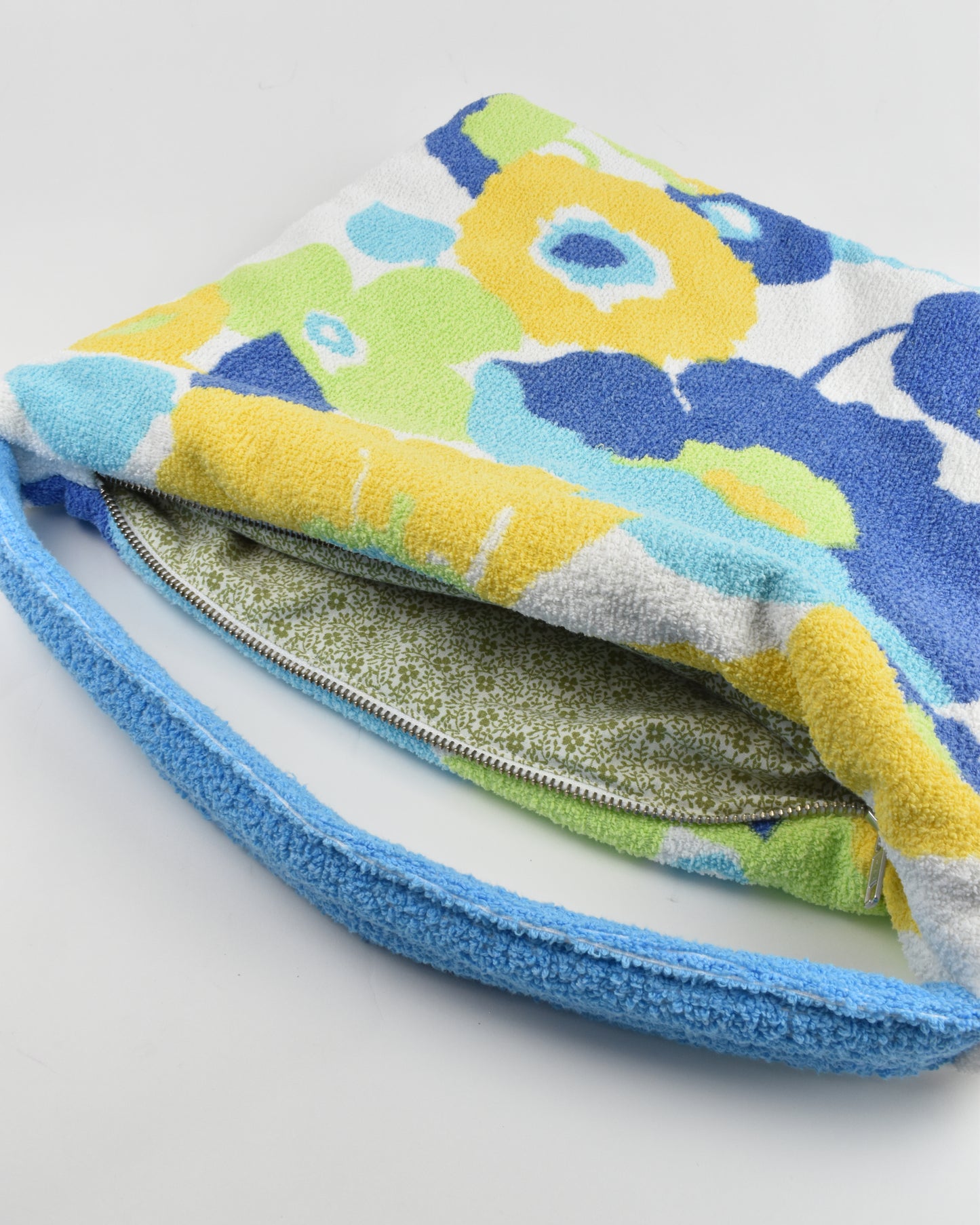 Towel Bag 04